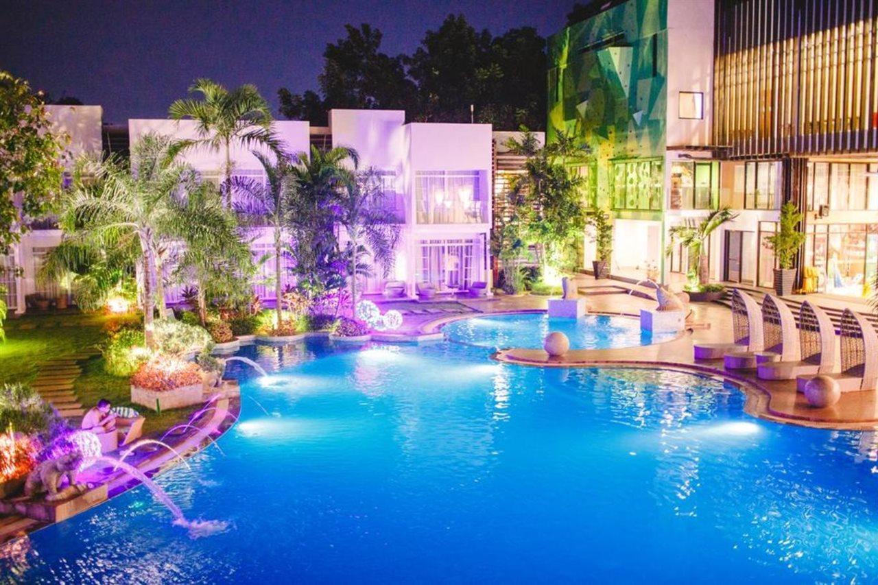 Aziza Paradise Hotel Puerto Princesa Exterior photo