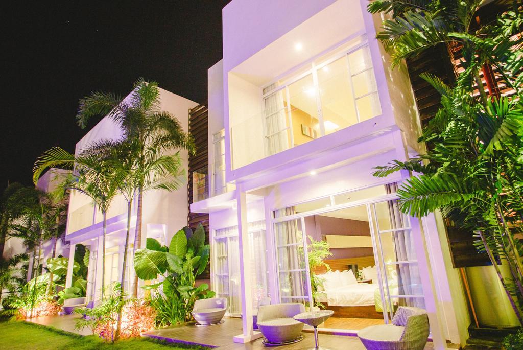 Aziza Paradise Hotel Puerto Princesa Exterior photo
